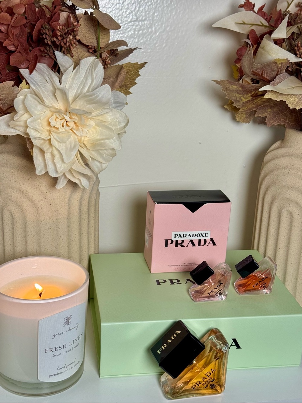 Prada Paradoxe Perfume Gift Set | 2 Mini Perfumes + 1 Travel Spray | Luxury Frag - Picture 4 of 7